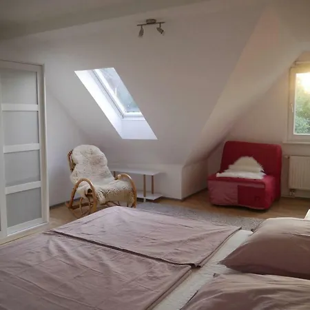 Sonniges Haeuschen Mit Garten * Braunschweig