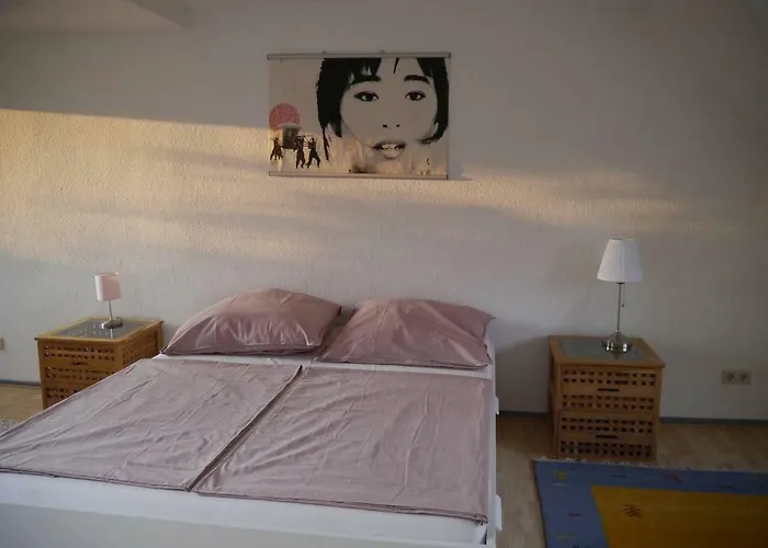 Sonniges Haeuschen Mit Garten * Брауншвейг